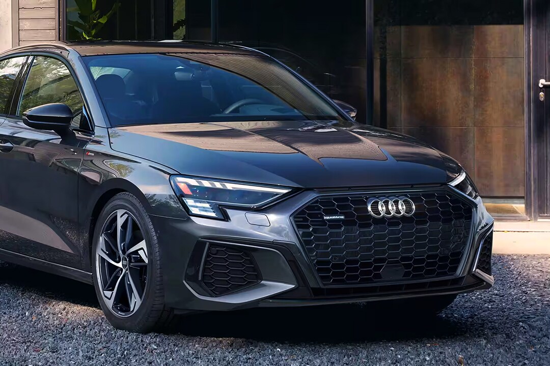 Vue avant Audi prêt à partir