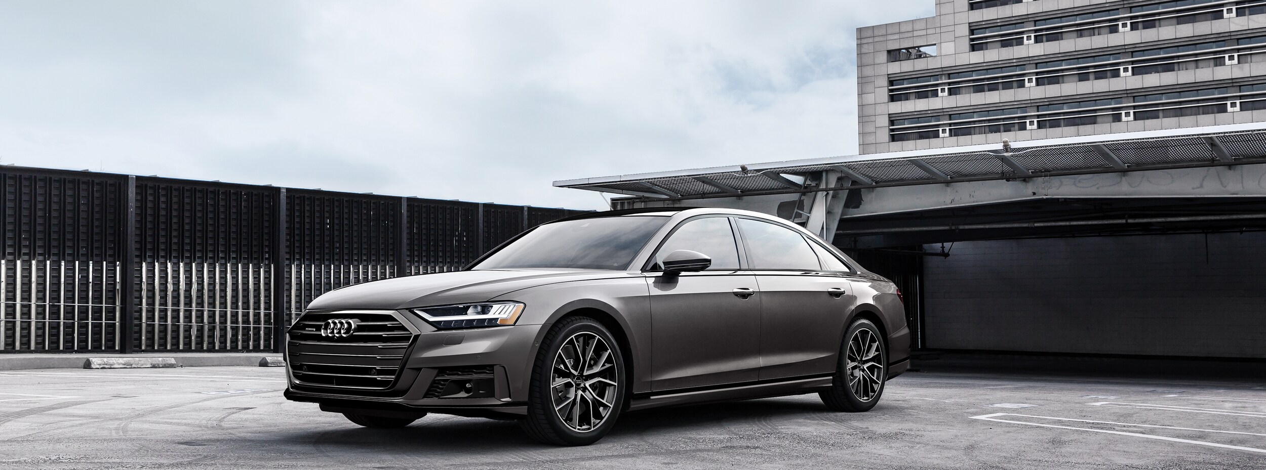 2021-Audi-A8-60TFSI-BlackOpticPackage-Sedan-L01.jpeg
