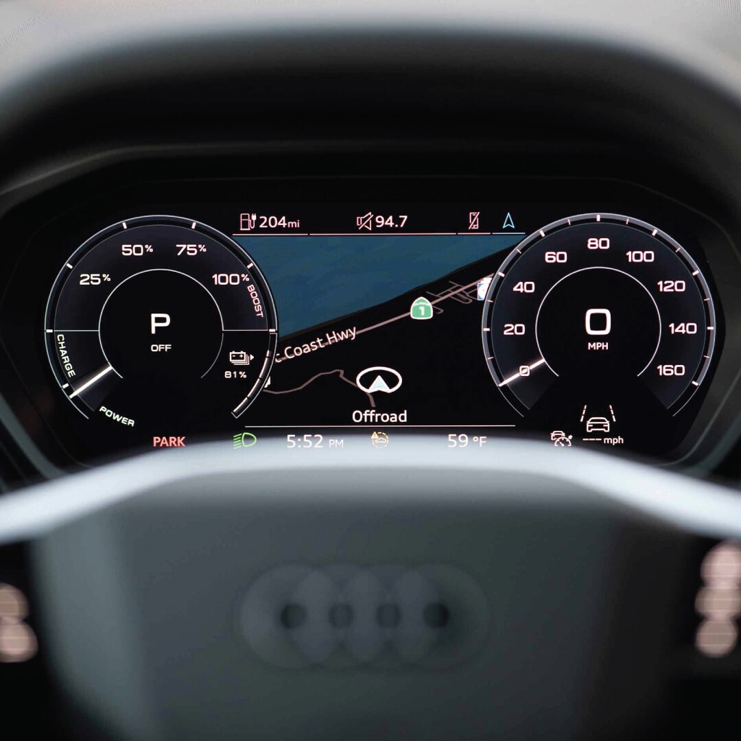 Q4-e-tron-Virtual-cockpit.jpg
