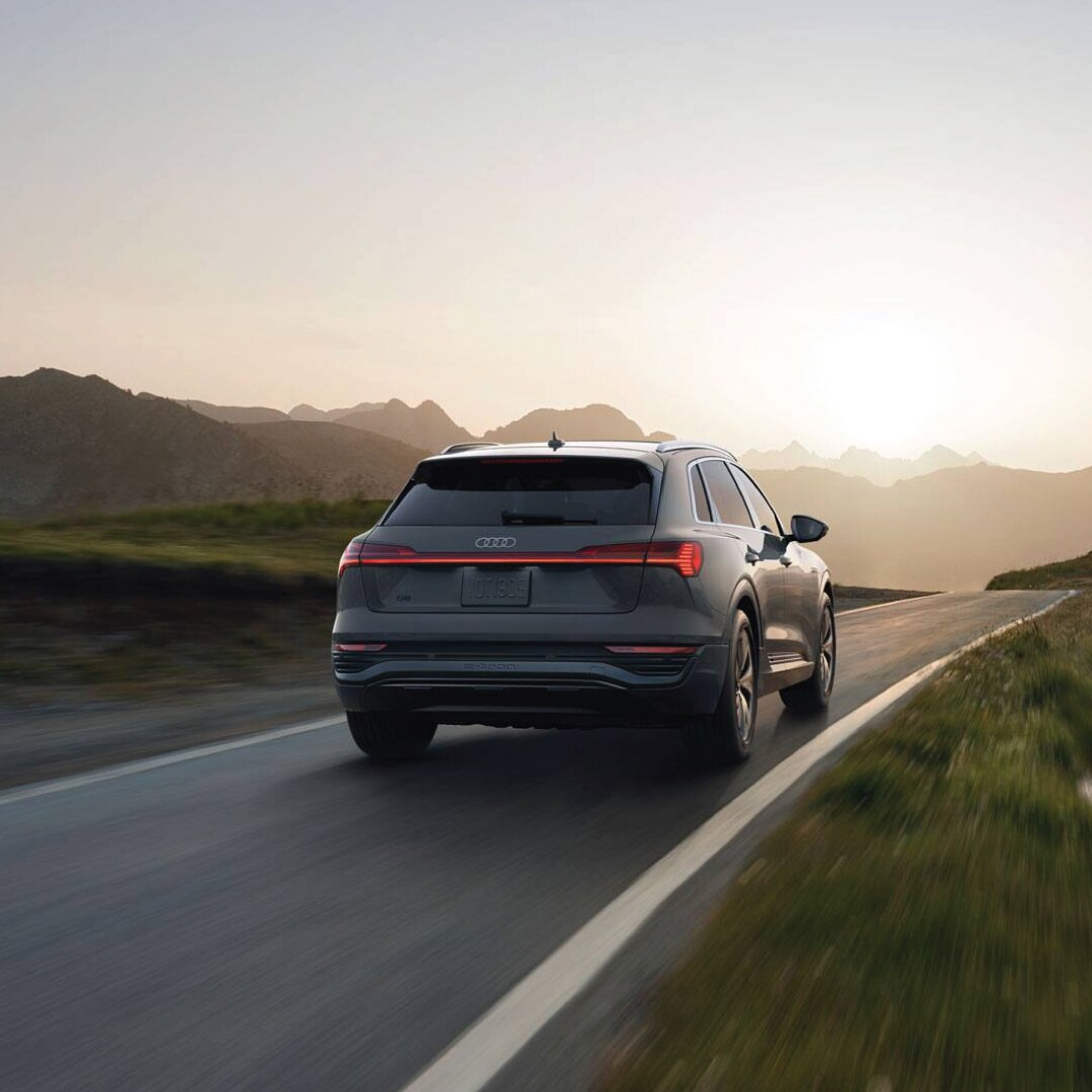 Q8-e-tron-e-quattro.jpg