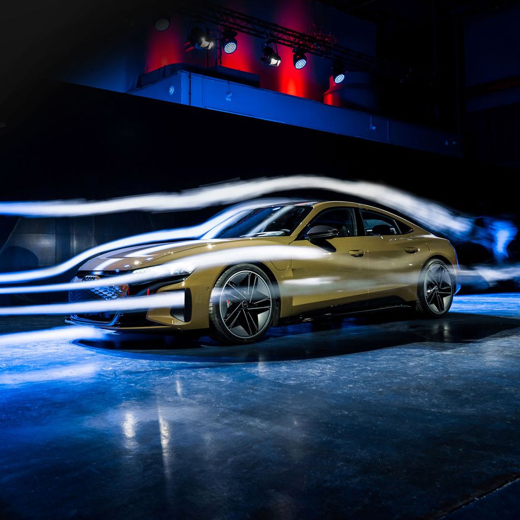 Every Audi Sport vehicle is engineered with range of sophisticated materials to help create a lightweight, yet formidable frame. High-strength steel combines with durable aluminum helps to reduce vehicle weight and increase body rigidity, allowing for increased performance and fuel efficiency.The power of design.Via muscular shapes and dramatic lines, Audi Sport designers inspire and give shape to innovative performance-while still maintaining a connection to our traditional vehicle lineup. Design isn't just form-it's an attitude.US model shown. Specifications may vary.Wind tunnel vision.