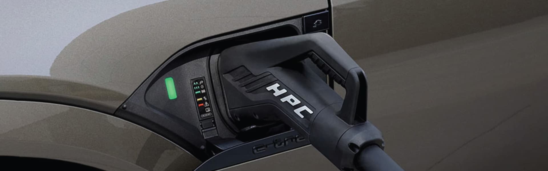 Q8-e-tron-electrify-canada.jpg