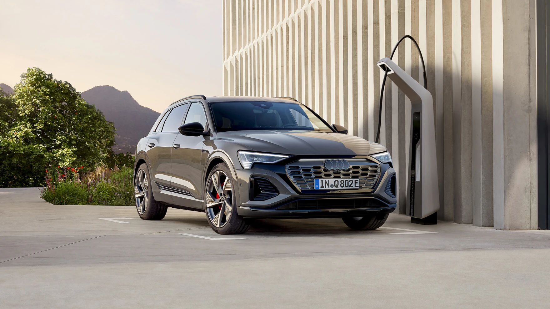 2024 Audi Q8 e-tron
