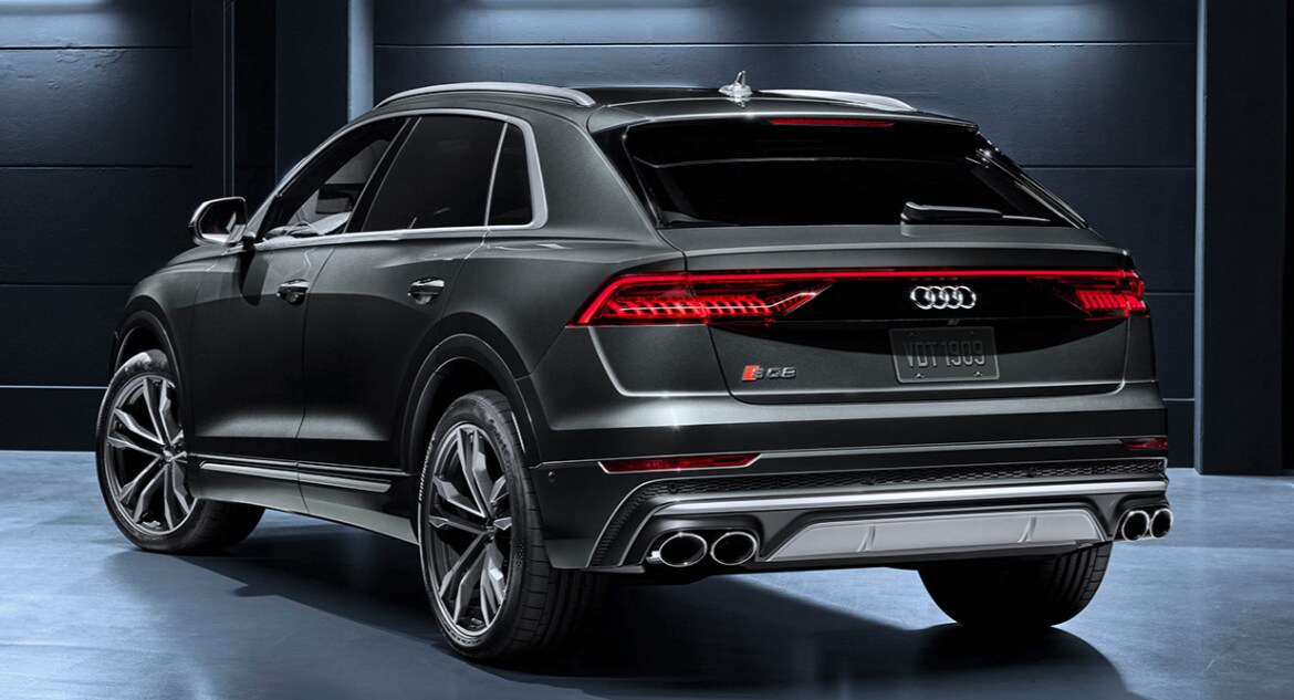 Audi SQ8-3.png