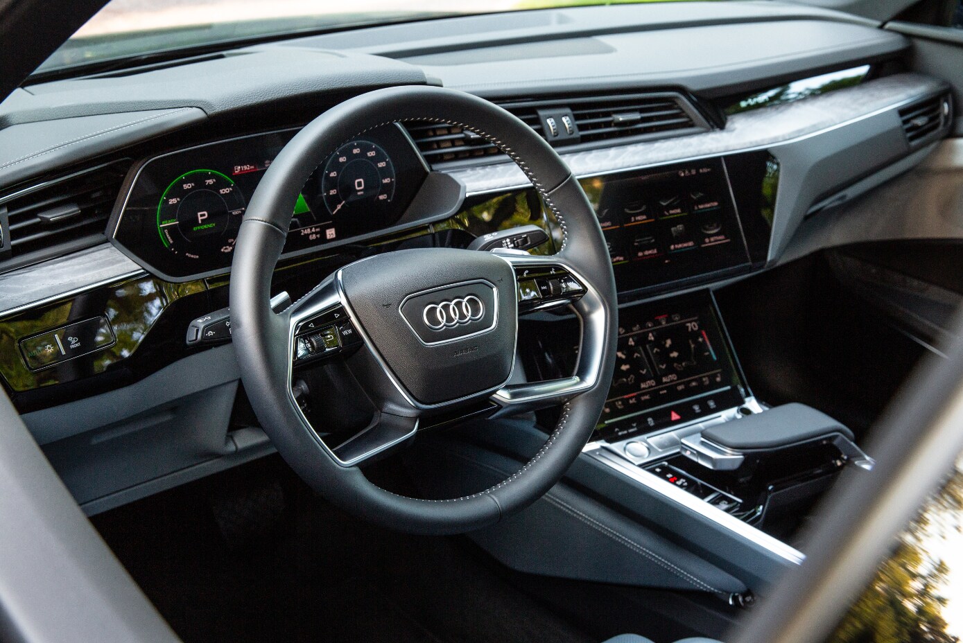 2021 Audi e-tron Sportback Front Seat