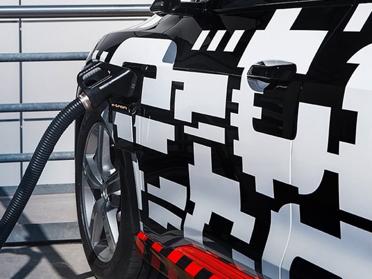 2018 Audi E-Tron Design