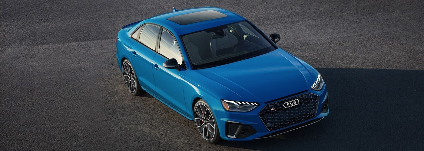 2022-audi-s4-blue-top-view.png