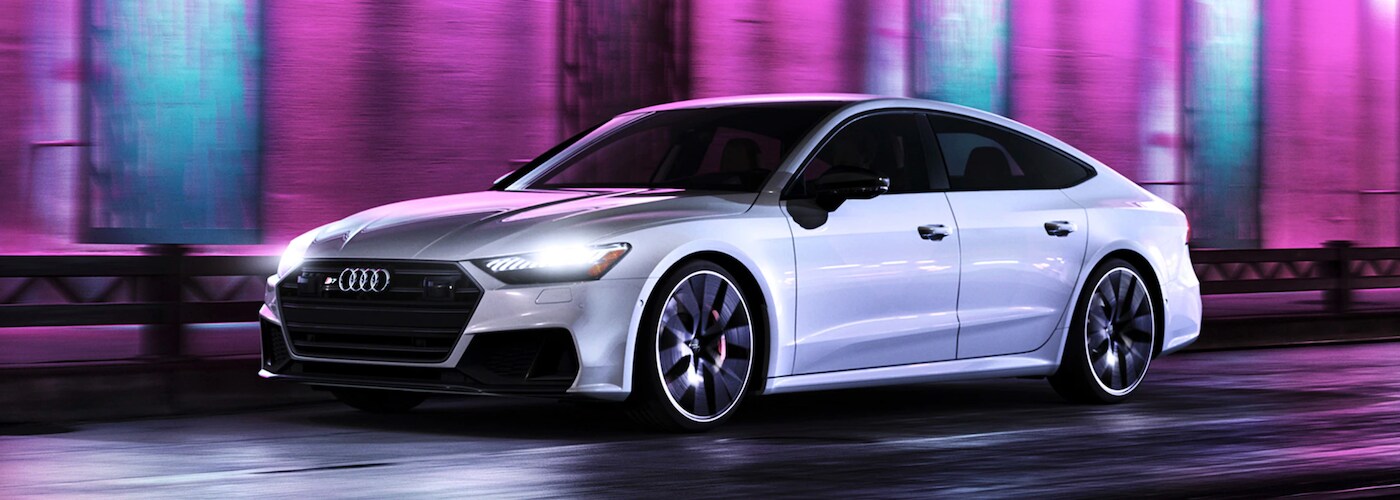 2022-audi-s7-white-exterior.png