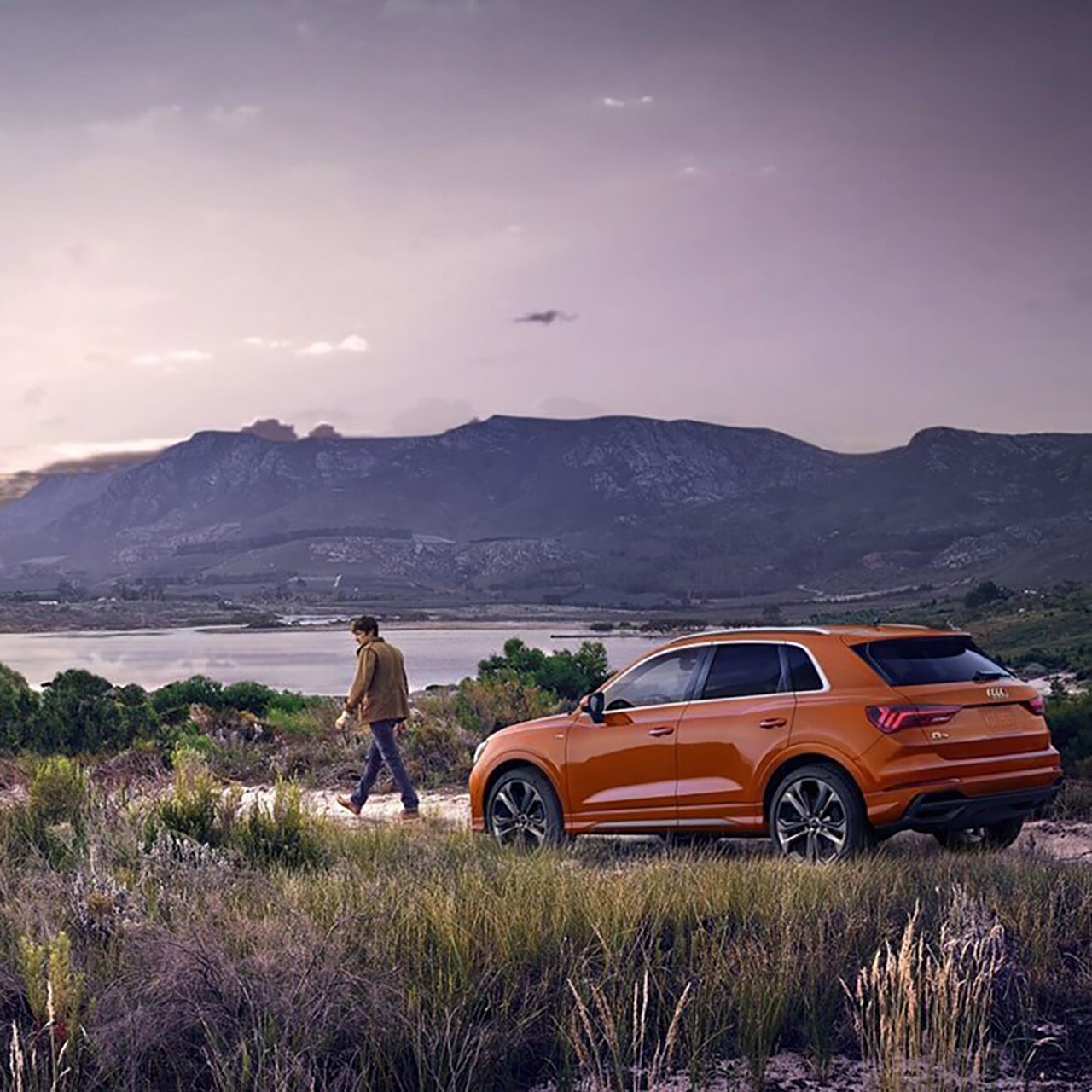 2019-Audi-Q3-Exterior-01_Desktop_post-min.jpg