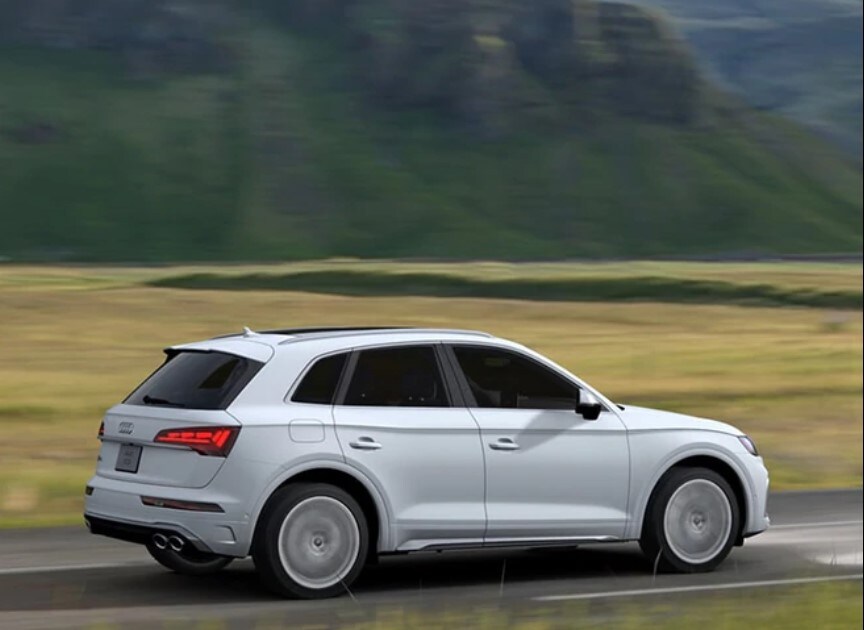 2021 Audi SQ5.jpg
