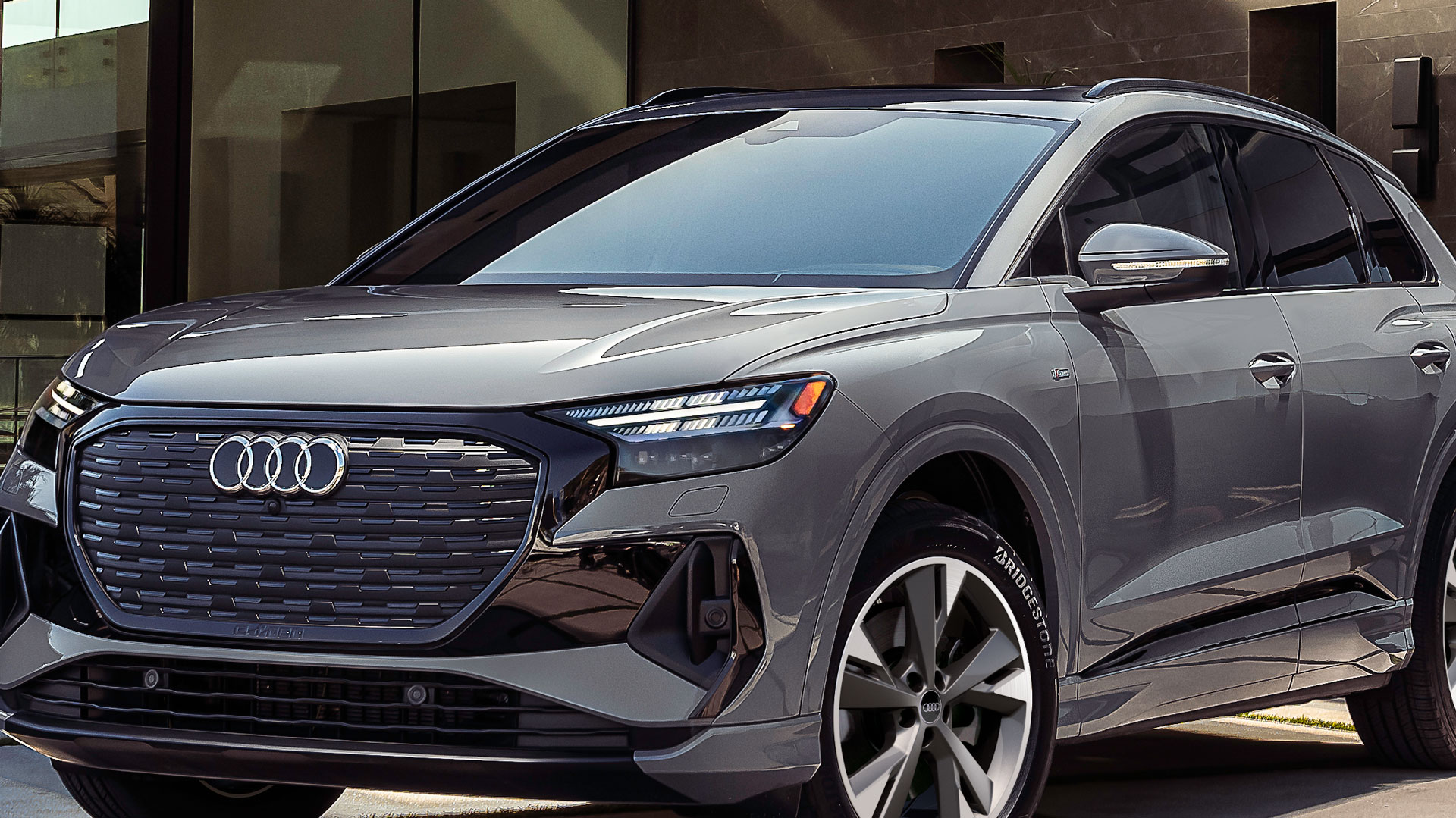 2023 Audi Q4 e-tron Powerful Performance