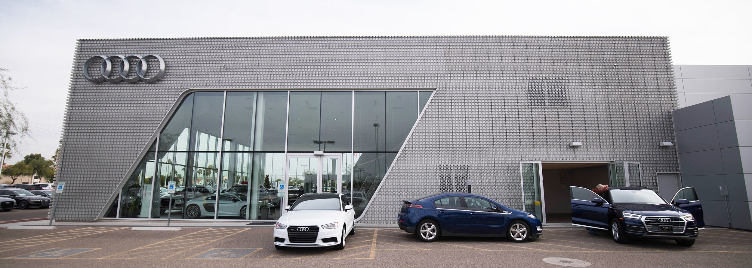 Audi Dealership Serving Scottsdale, AZ