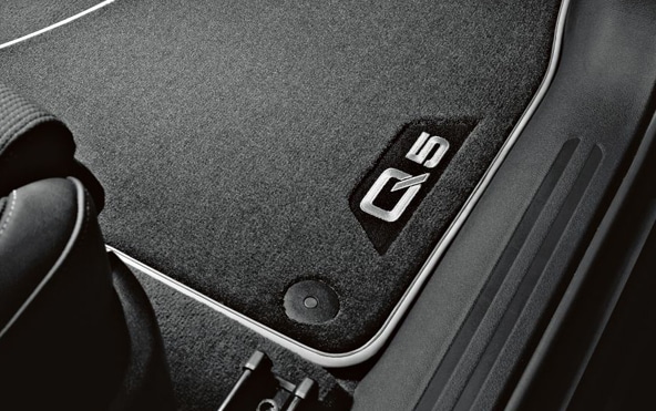 14-Q5-floormat.jpg