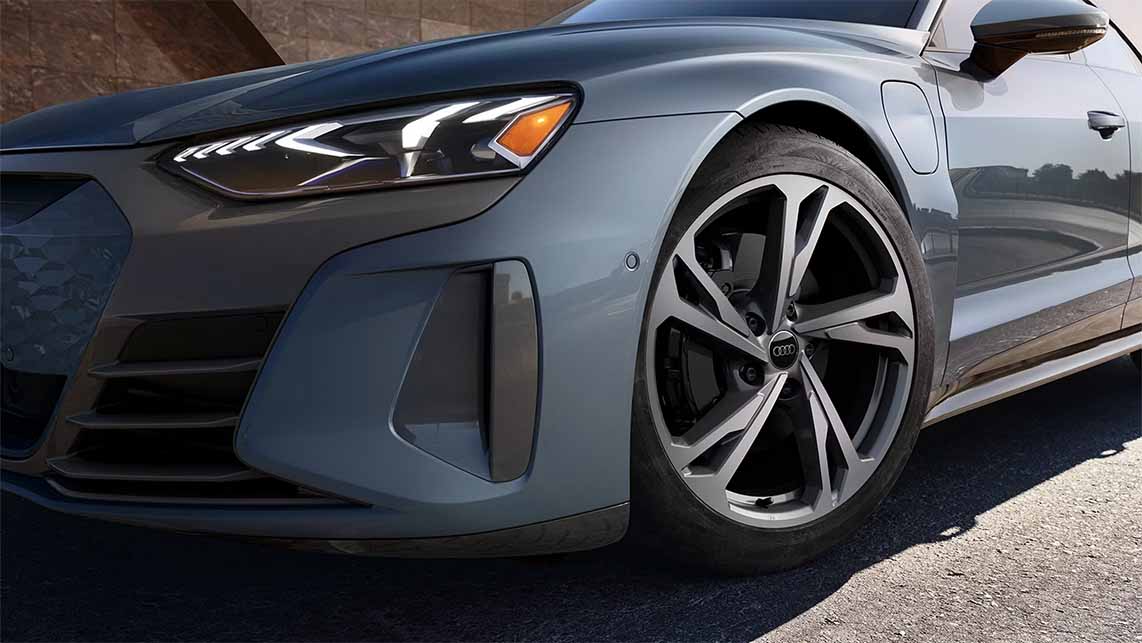Tire & Wheel with Optional Cosmetic Coverage