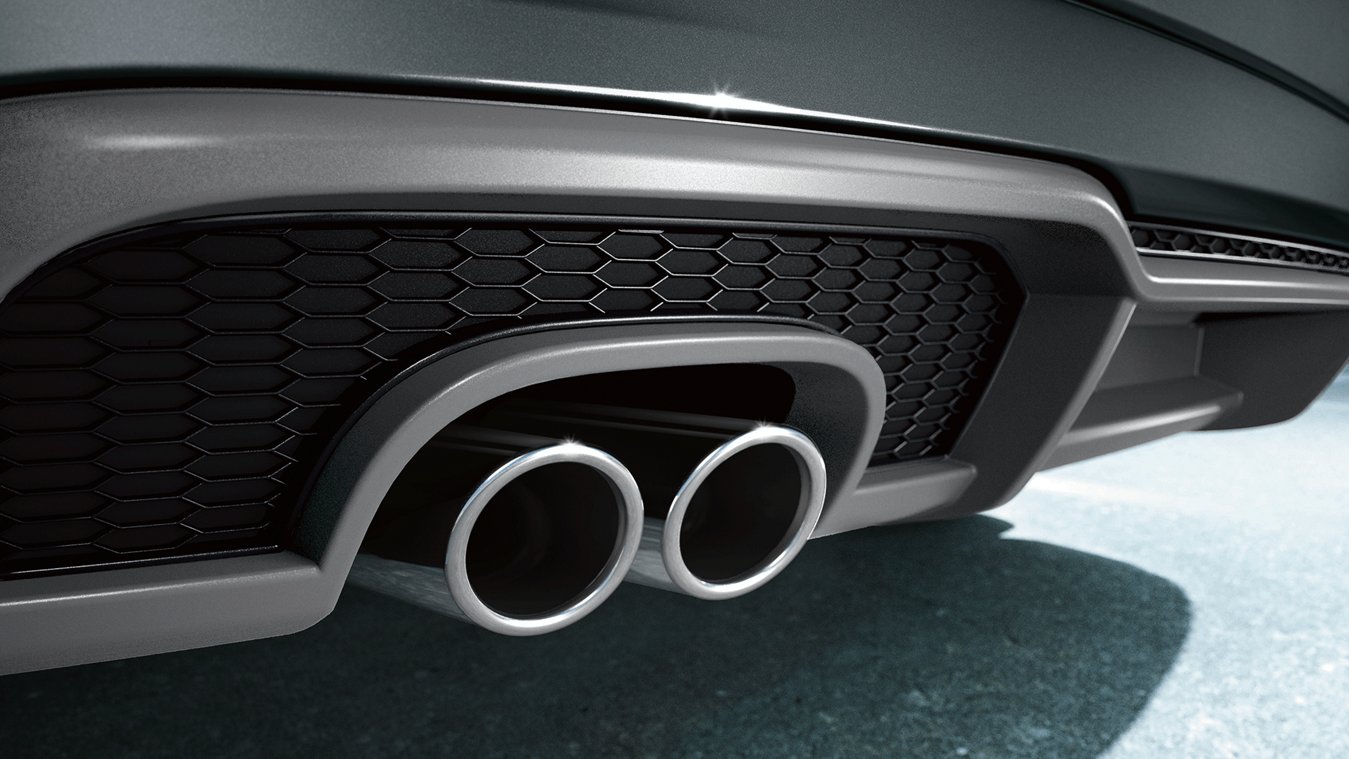 2017_Audi_A3_sedan_exterior_dual_exhaust_outlets