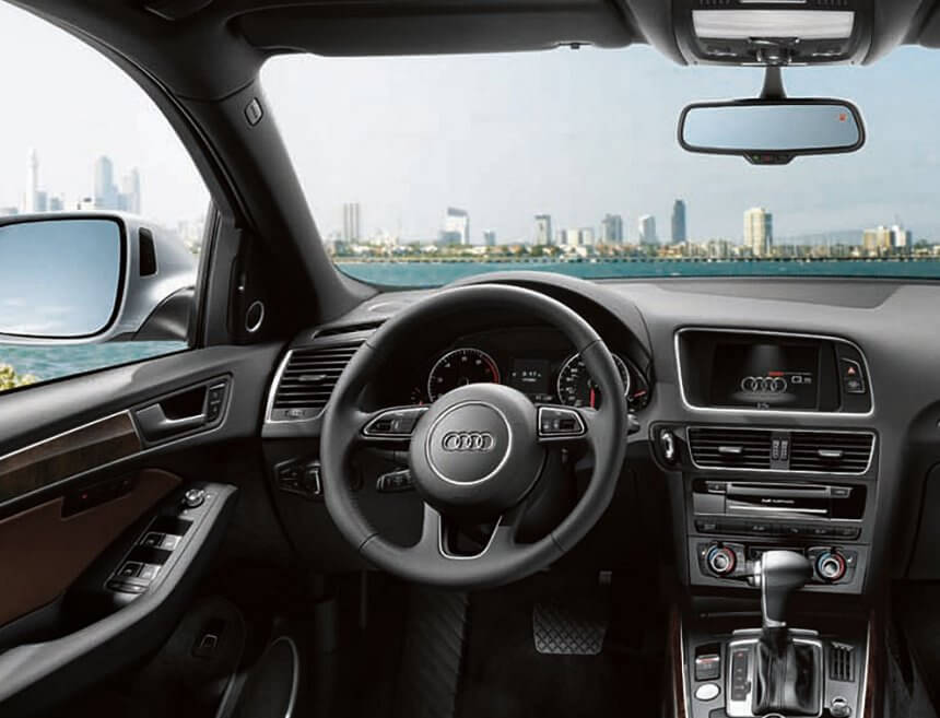 2017 Audi Q5 dashboard