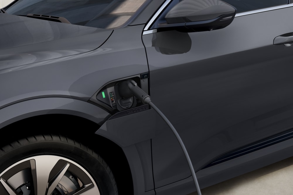 2024 Q8 etron performance.jpg