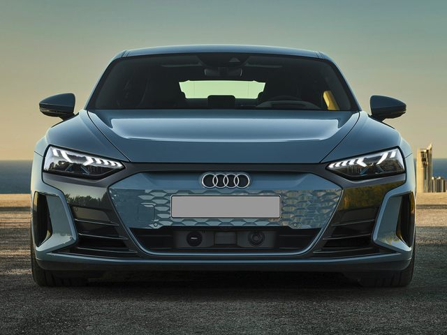 2023 audi e-tron gt front.jpg