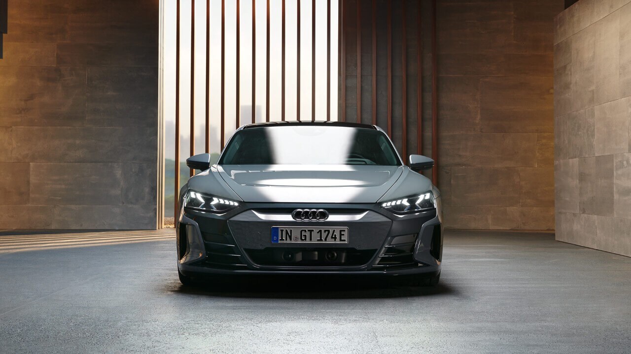 Vue avant Audi e-tron GT quattro RS
