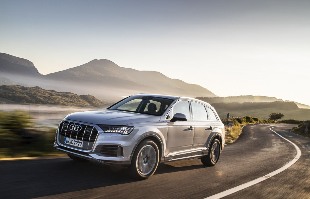 audi-q7-2022-241645039320053.jpeg