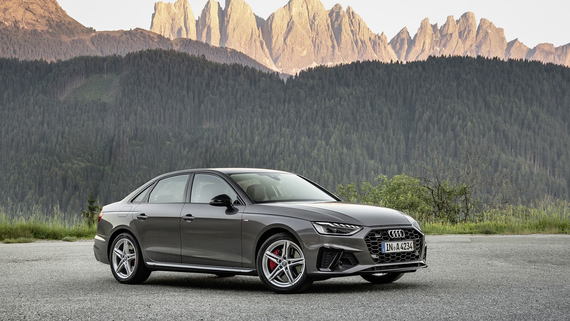 audi-ste-foy--blogue-audi-a3-a4-a5-a6-a7-a8--a4-berline-2020-1-21593127929856.jpeg