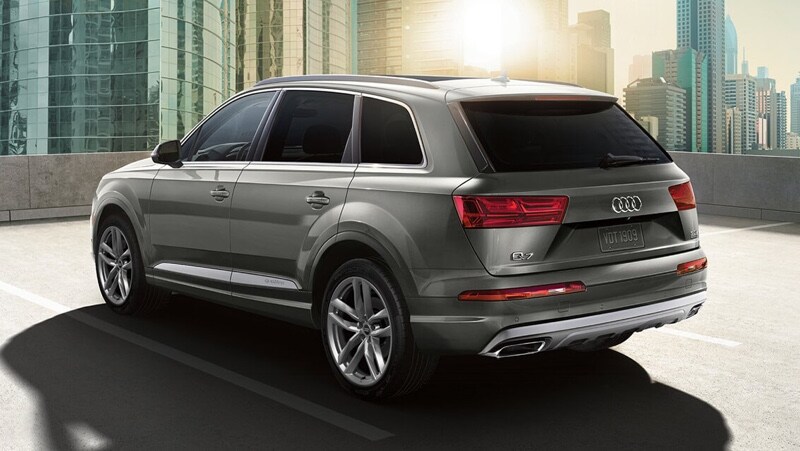 2018-Audi-Q7-7.jpg