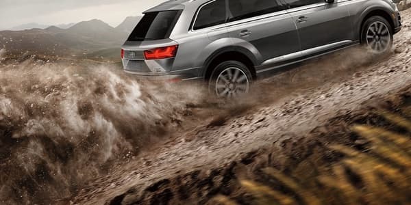 2018 Audi Q7 Five-Link Suspension.jpg
