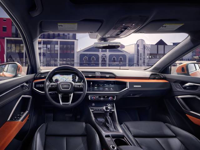 New Audi Q3 Fron Interior.jpg