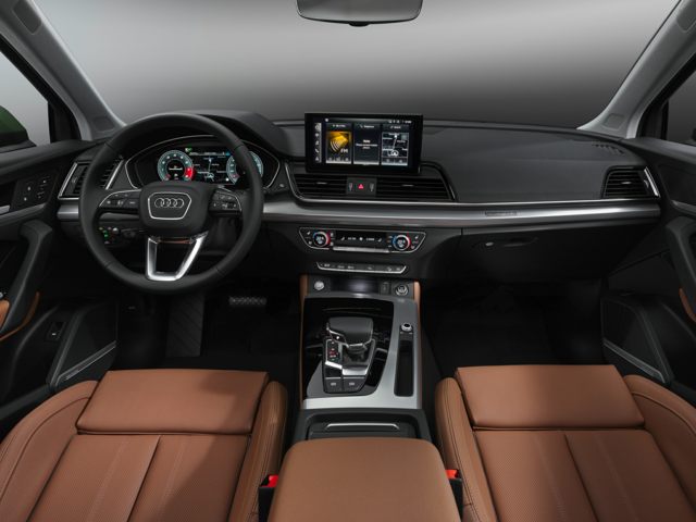 Audiq7-dASH.jpg