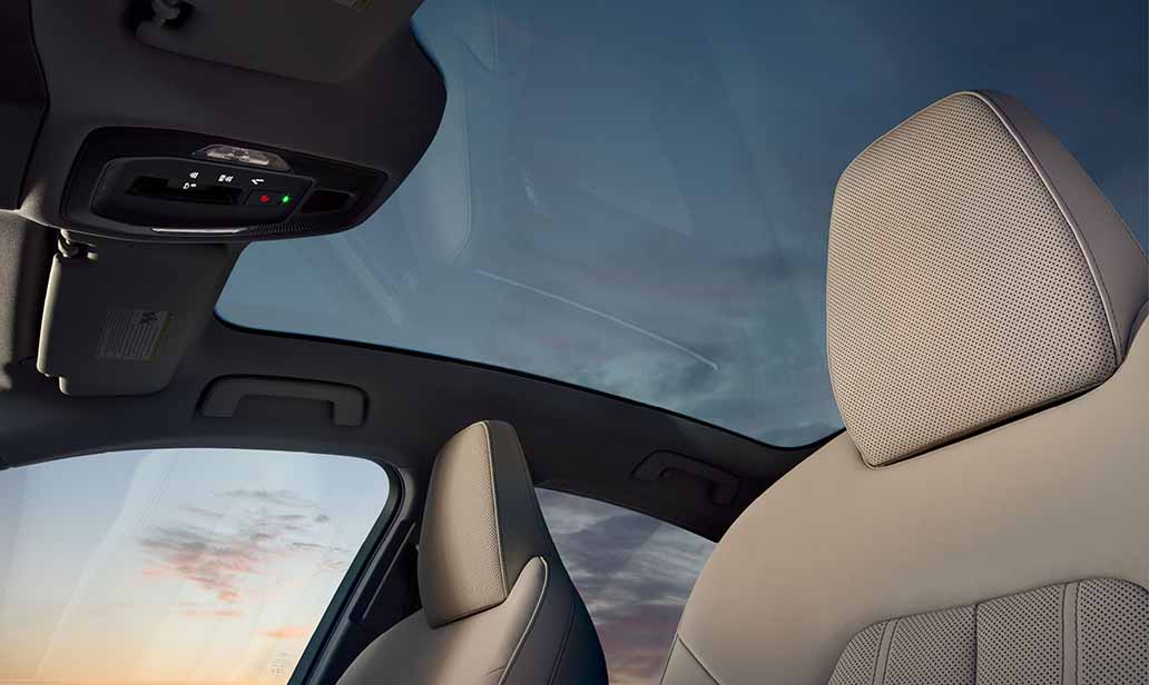 panoramic glass roof with electrochromic 6-segment shading