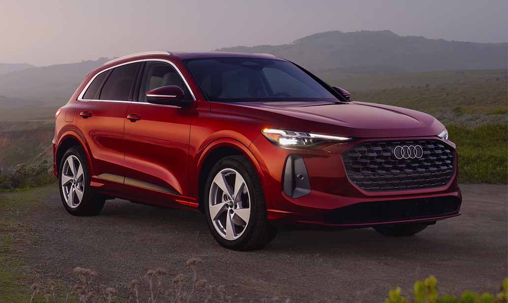 Side profile of the 2025 Audi Q5