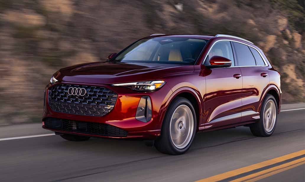 The 2025 all-new Audi Q5 driving