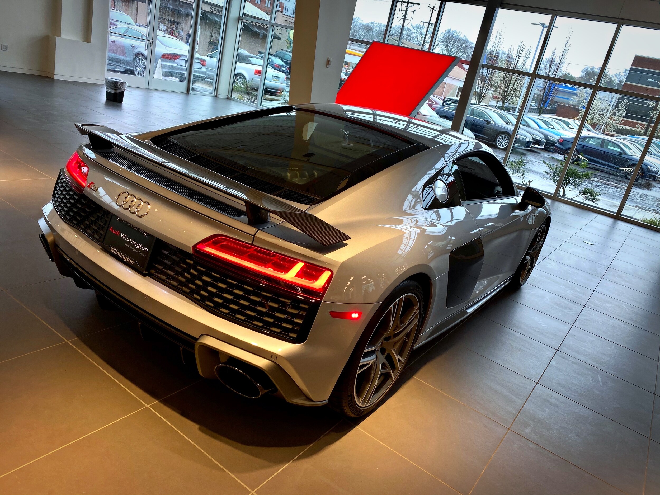 R8 6.jpg