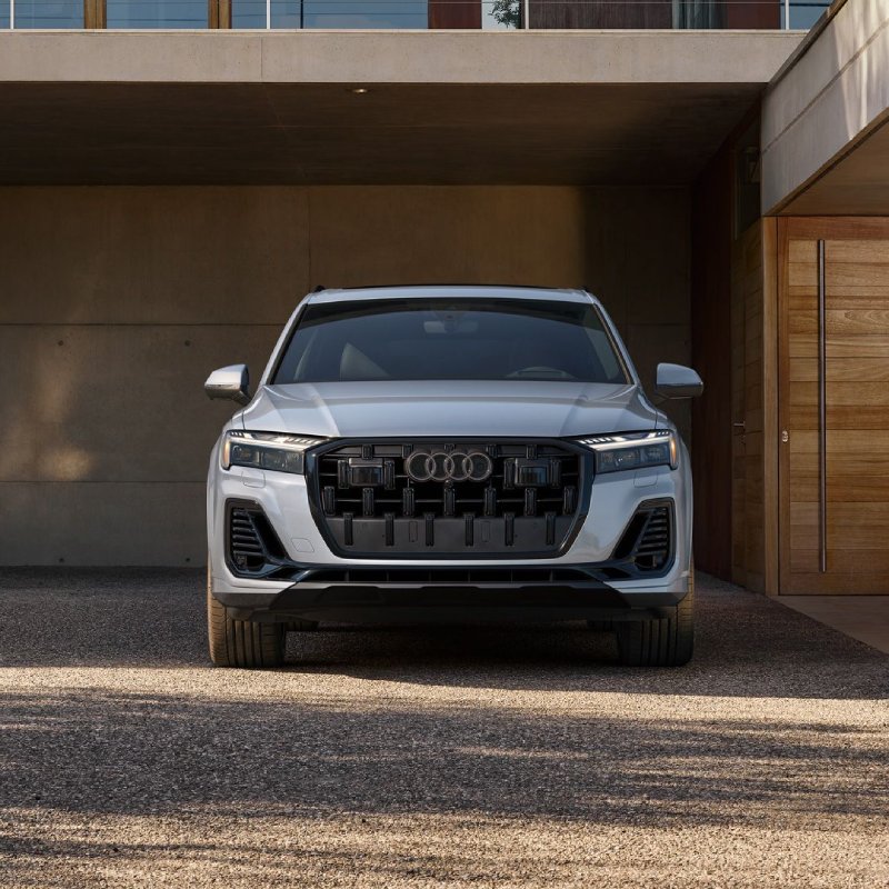 Exterior of the 2025 Audi Q7