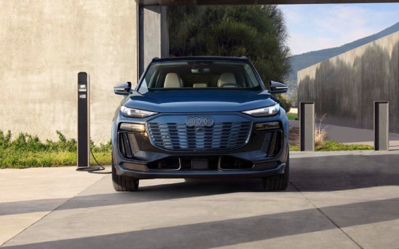 2025 Audi Q6 e-tron charging