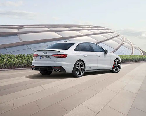Audi S4