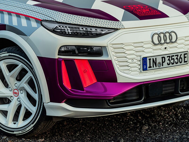 2023 Audi Q6 e-tron front grille