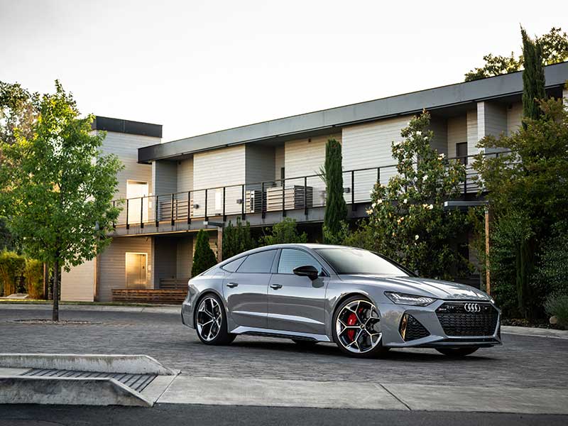 2024 Audi RS 7 Sportback Performance by residential building
