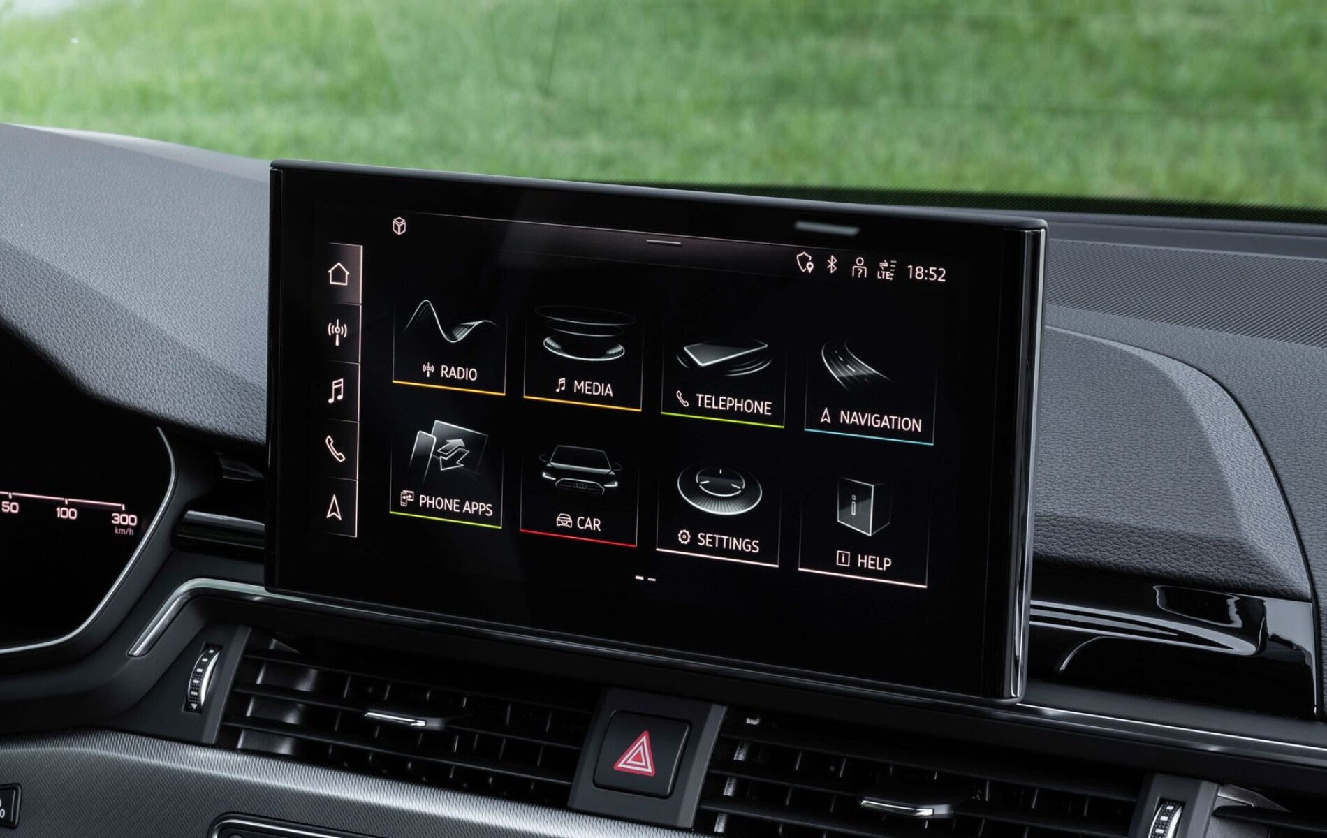 2025 Audi A4 2025 Audi A4 Technology comparison