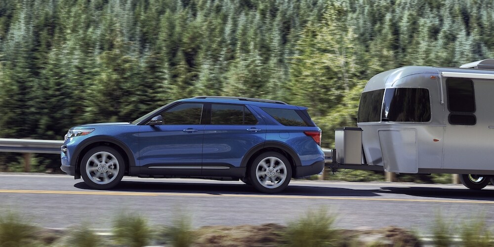 2020 Ford Explorer Towing Trailer