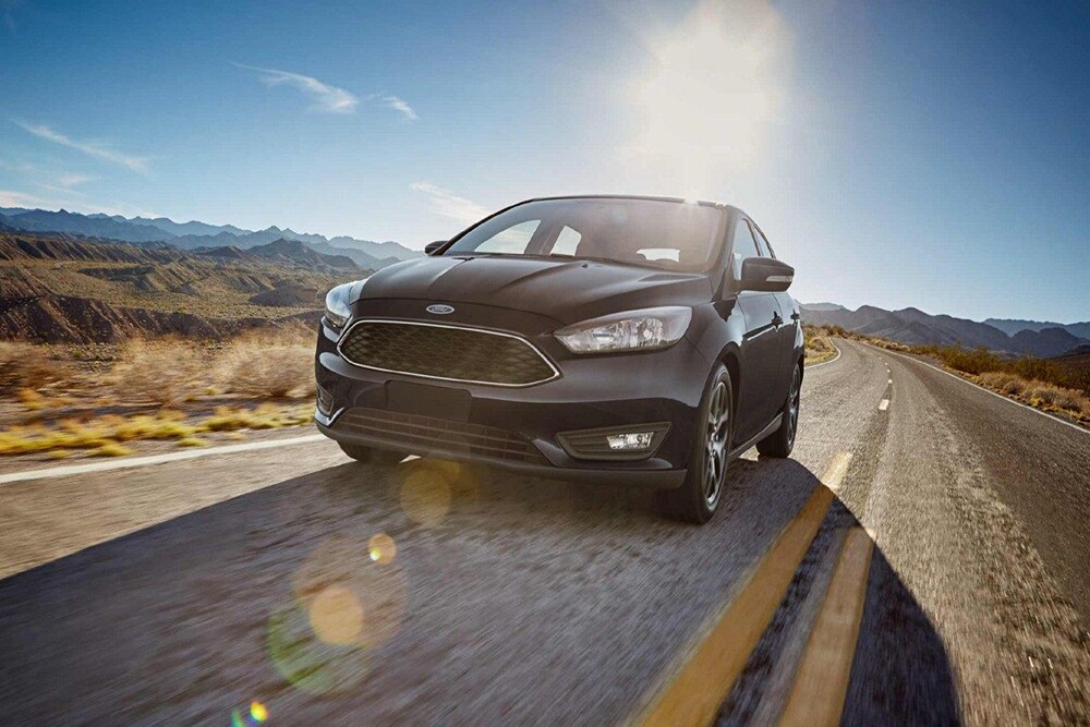 2018 Ford Focus Driving