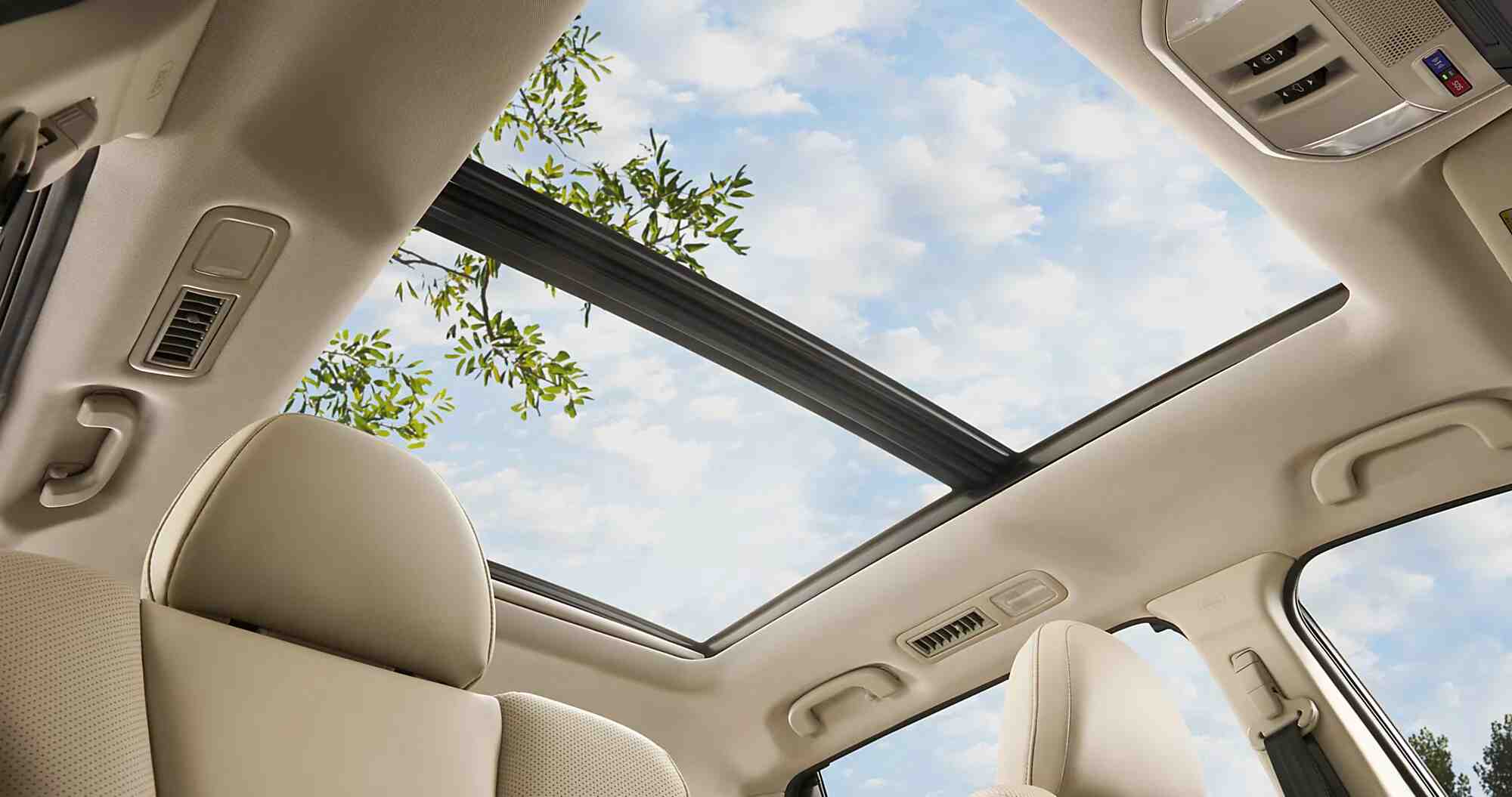 Ascent Subaru panoramic power moonroof
