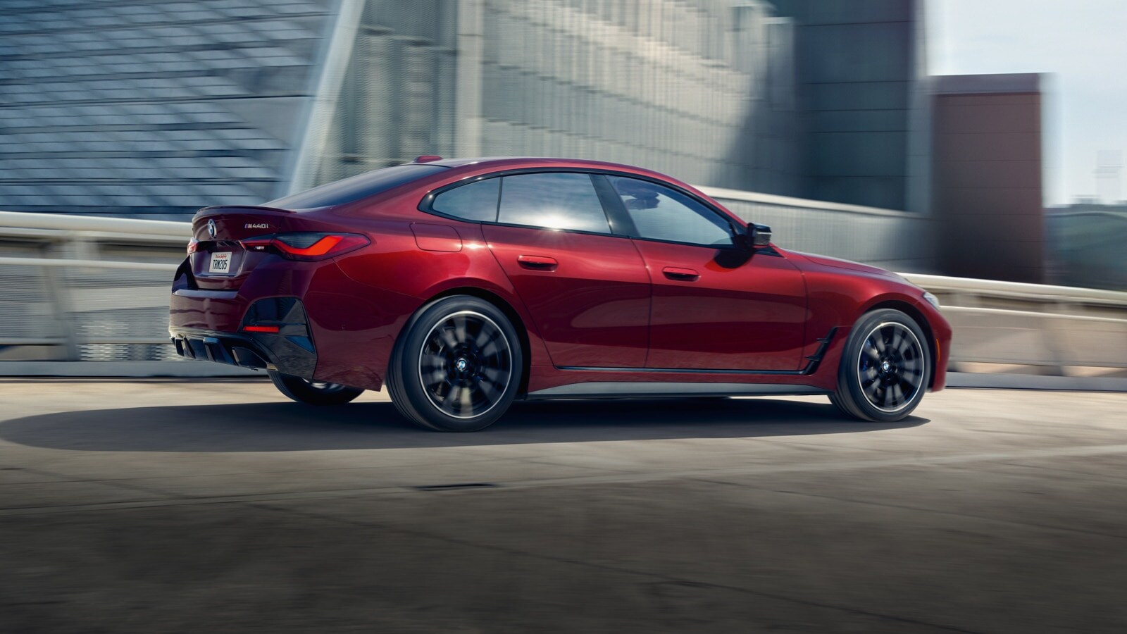 BMW-MY23-4SeriesGranCoupe-Overview-Gallery-exterior-05.jpg