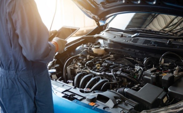 Automaxx Service Center Image of engine tune-up.jpg