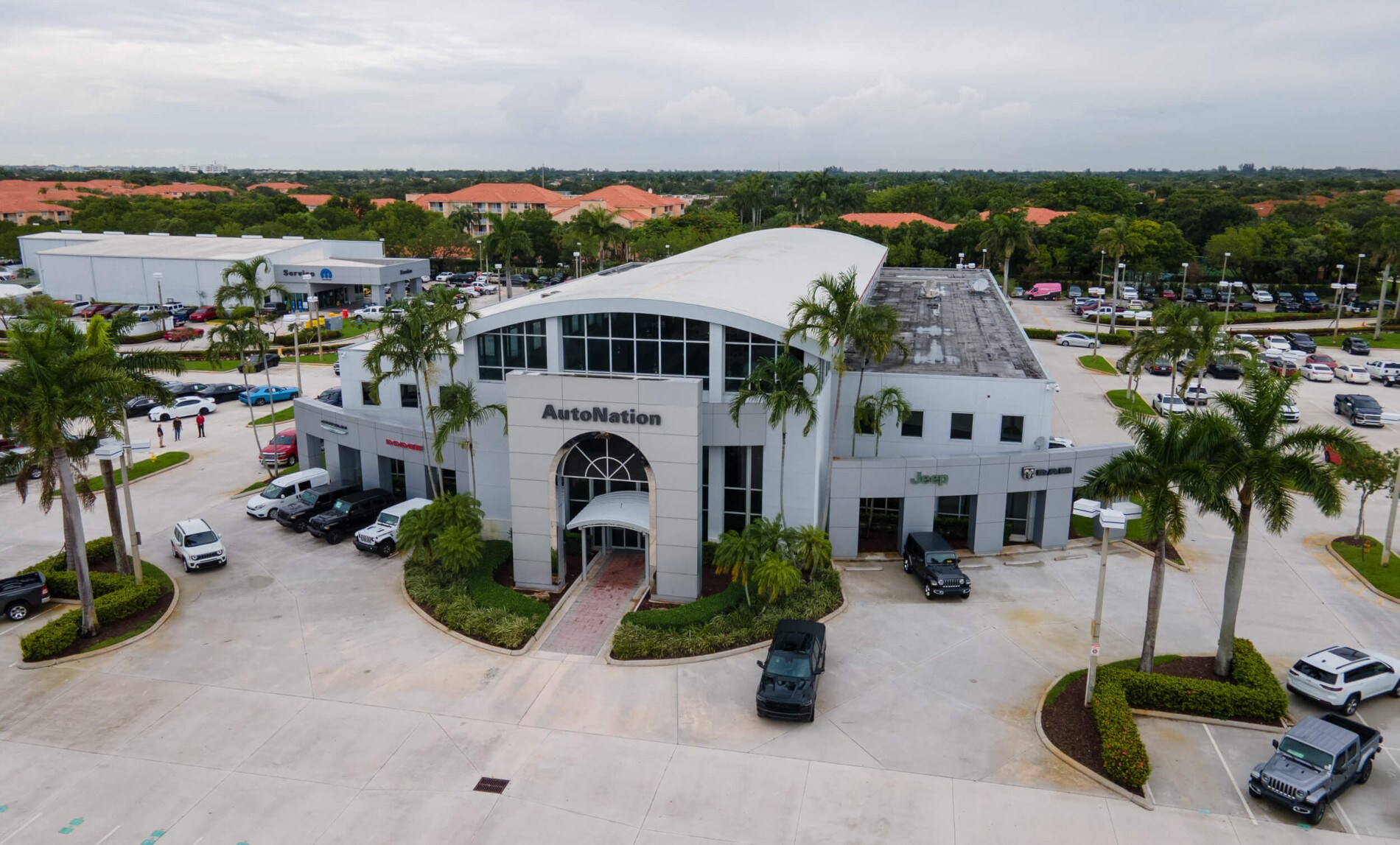 Visit us today from the Greater Miami Area at our beautiful AutoNation Chrysler Dodge Jeep RAM Pembroke Pines location