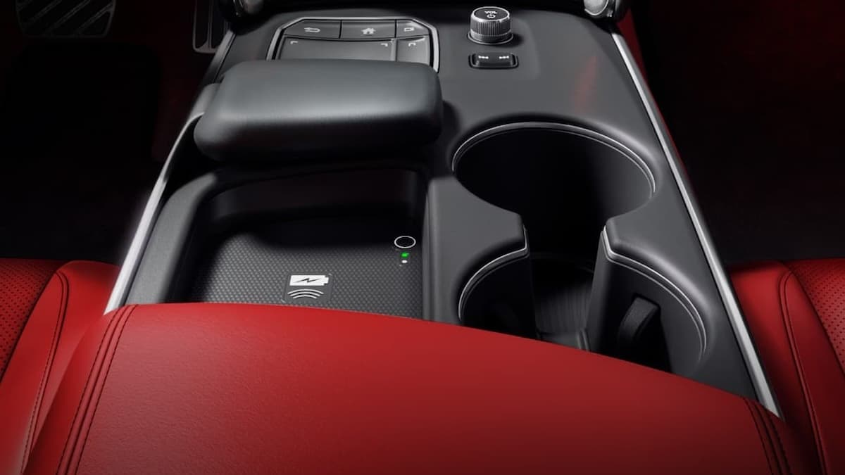 Acura wireless charging pad