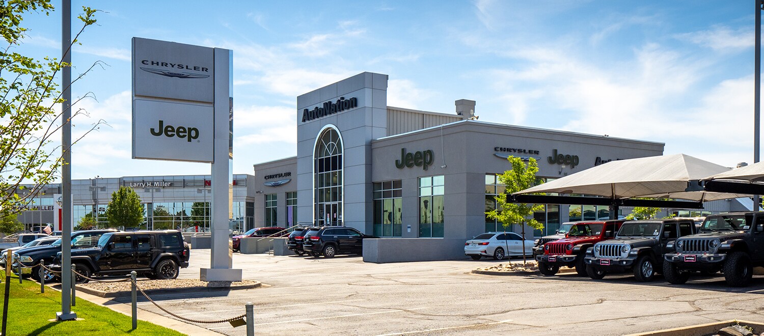 Autonation Chrysler Jeep Arapahoe Exterior view of Autonation Chrysler Jeep Arapahoe during the day