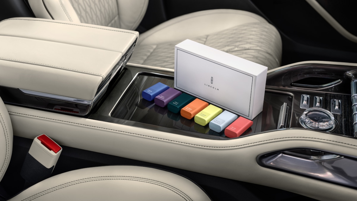 View of the Digital Scent options available on the 2024 Lincoln Nautilus
