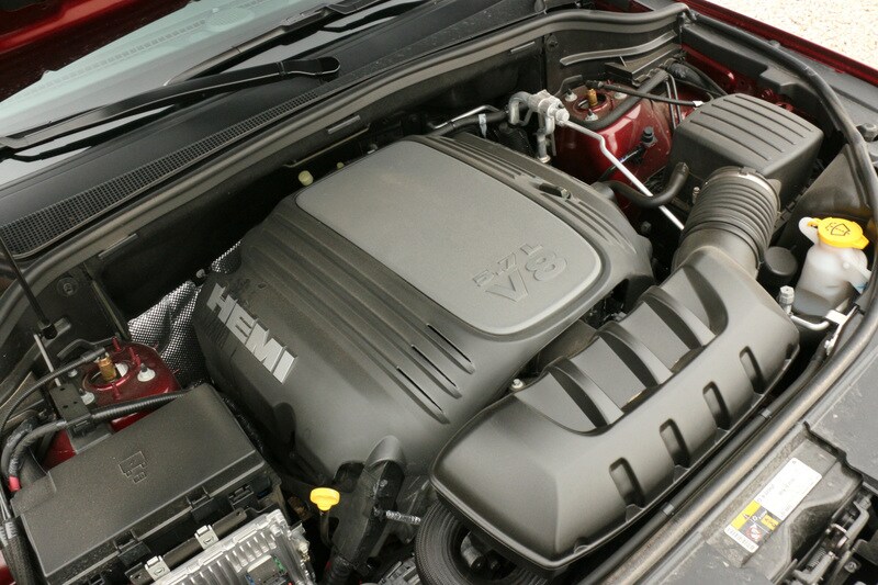Learn about the performance of the 2020 Jeep Grand Cherokee View of the engine block of the 2020 Jeep Grand Cherokee