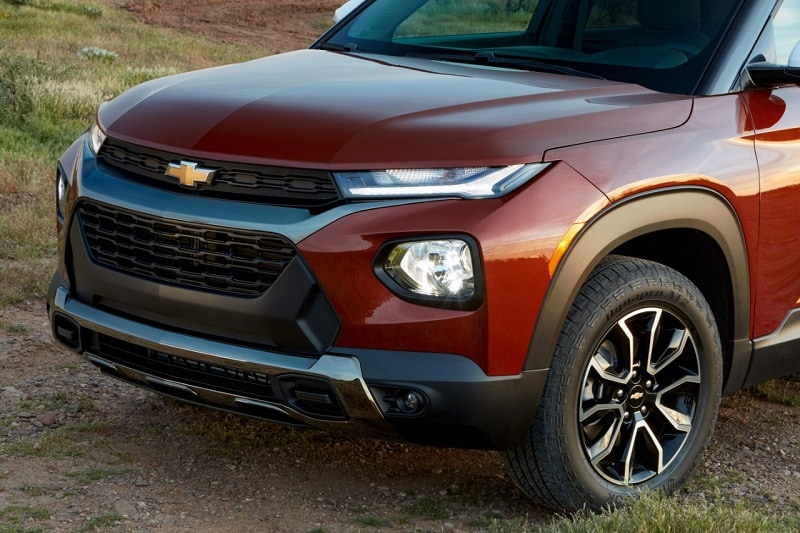 View of the engine block of the 2021 Chevrolet Trailblazer RS AWD
